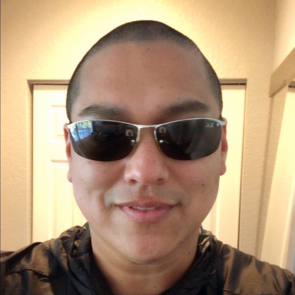 Ray Ban Silver Sunglasses -727 - Picture 2 of 9